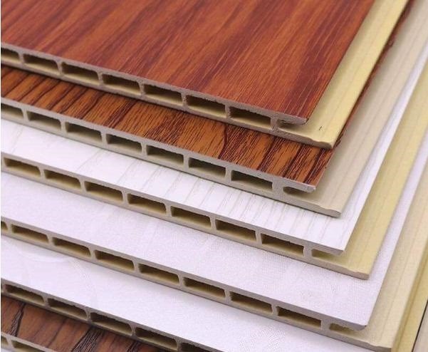 Kinh nghiệm chọn tấm ốp trần hài hòa với nội thất