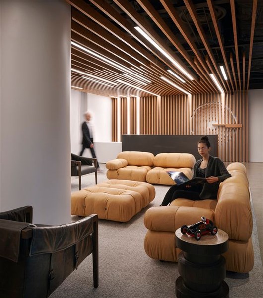 Nhật Nam – đơn vị cung cấp và thi công gỗ nhựa ốp trần giá rẻ