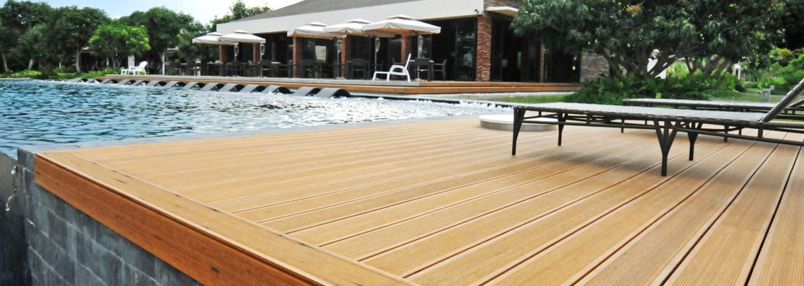 4 ý tưởng thiết kế biệt thự sử dụng gỗ nhựa composite