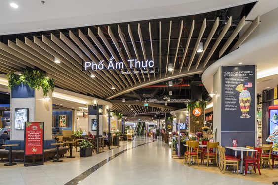 Mẫu trần lam gỗ nhựa cho trung tâm thương mại