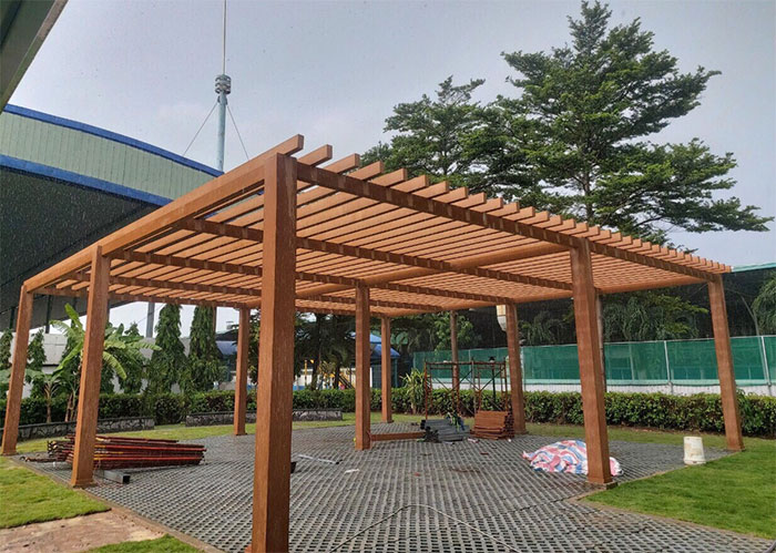 Mẫu lam gỗ nhựa màu Coffee ngoài trời siêu đẹp 